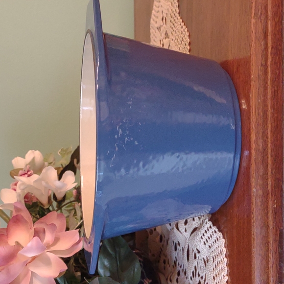 Le Creuset Blue Fondue Pot - Picture 2 of 5